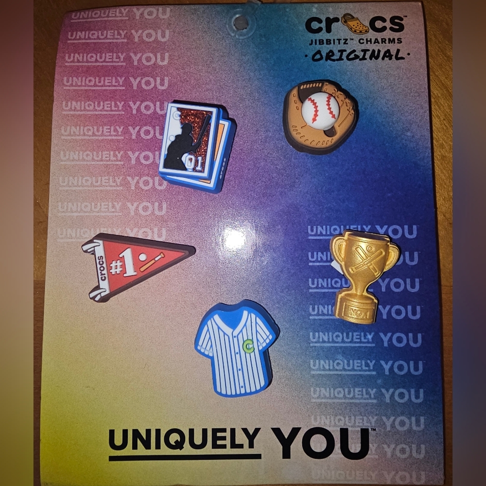 NEW Crocs baseball Jibbitz charms